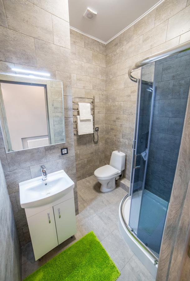 Apart Hotel On Rynok Square Лвив Екстериор снимка