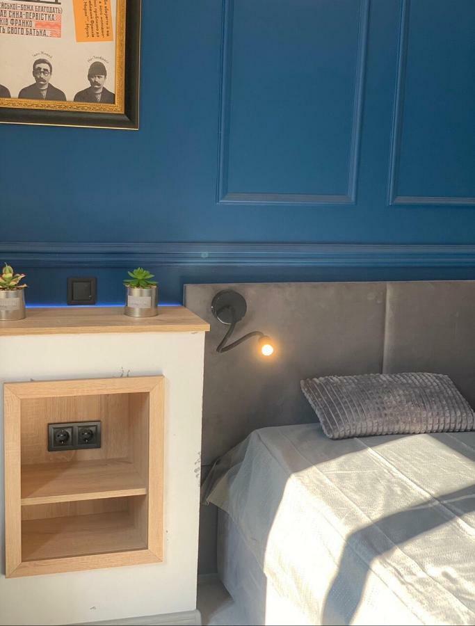 Apart Hotel On Rynok Square Лвив Екстериор снимка