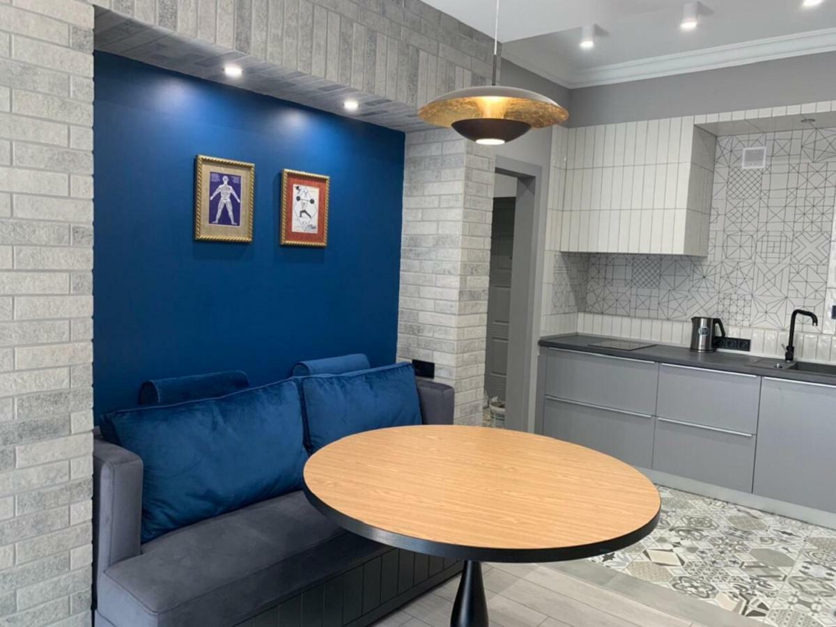 Apart Hotel On Rynok Square Лвив Екстериор снимка